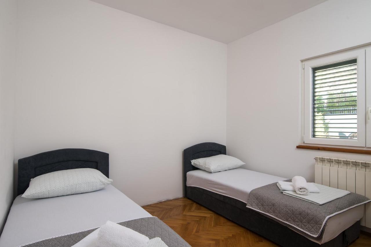 Apartman Josipa Trogir Exteriör bild